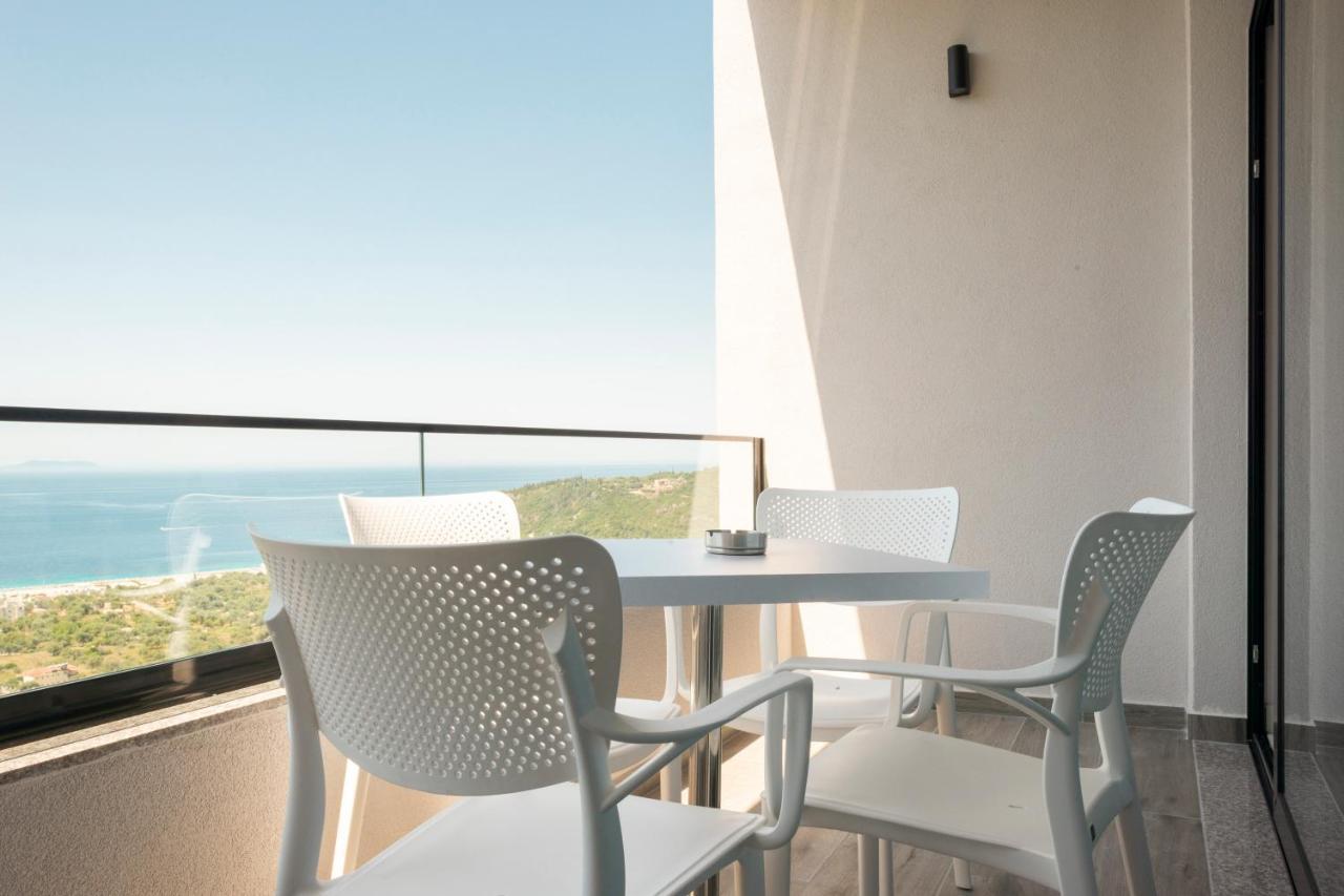 Hotel Wait 'N Sea Himarë Exterior foto